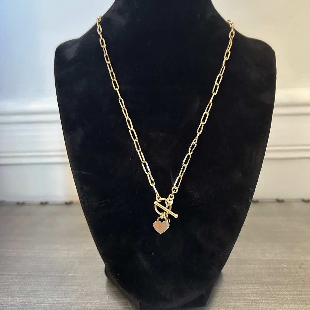 14kt yellow Gold Chain Necklace with Heart Pendant
